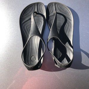 Crocs Sexi Flip Flop, Women's Black Croslite 4 W